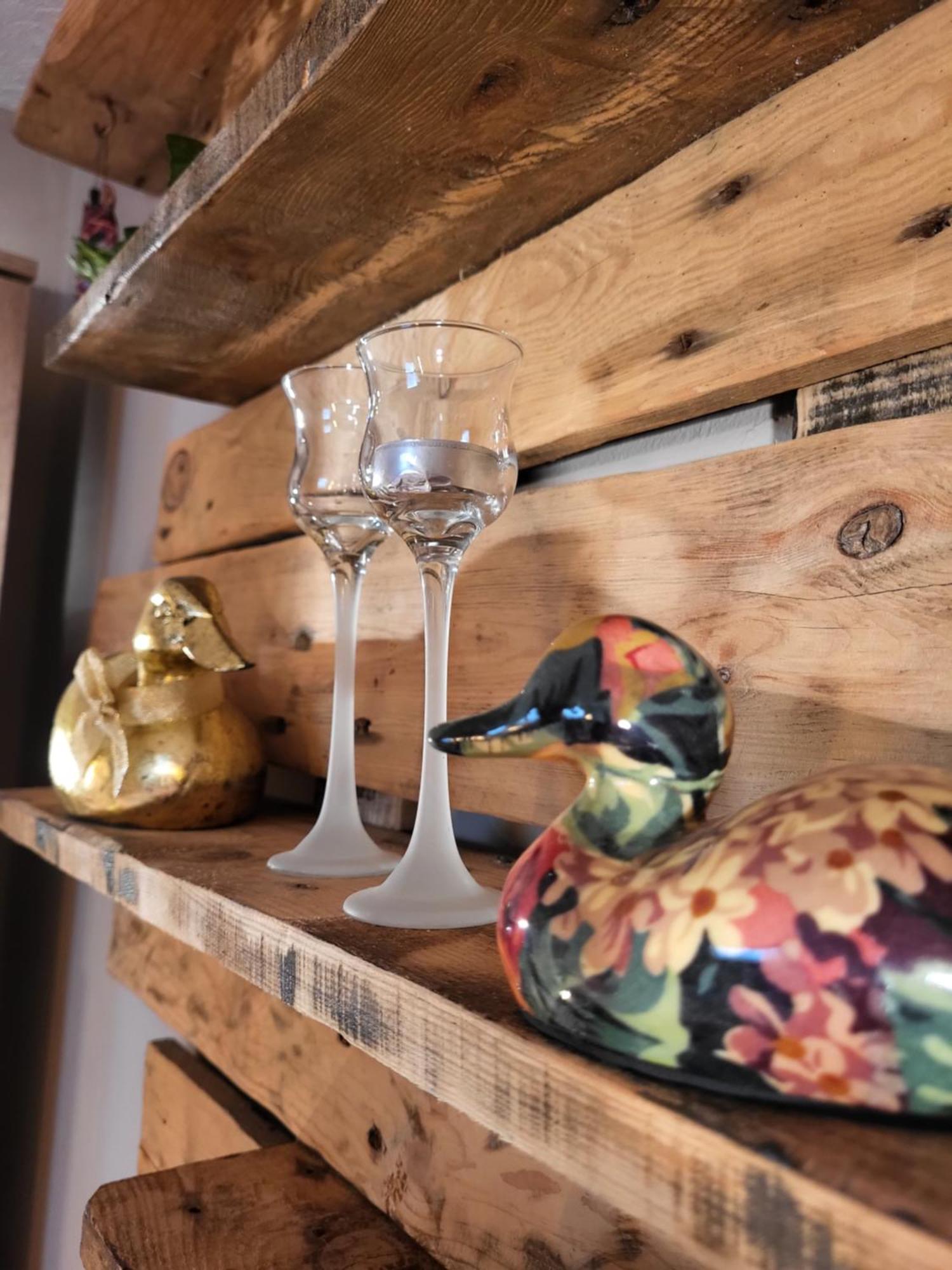 Lovely Oasis Apartment Schmelz Luaran gambar